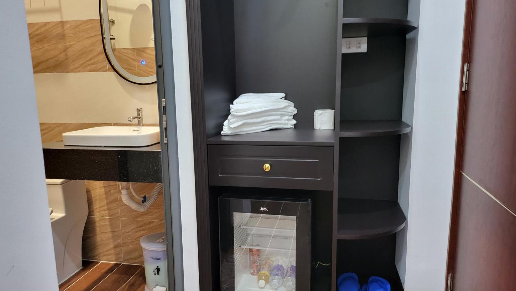 Ruby Hotel Vĩnh Long מראה חיצוני תמונה
