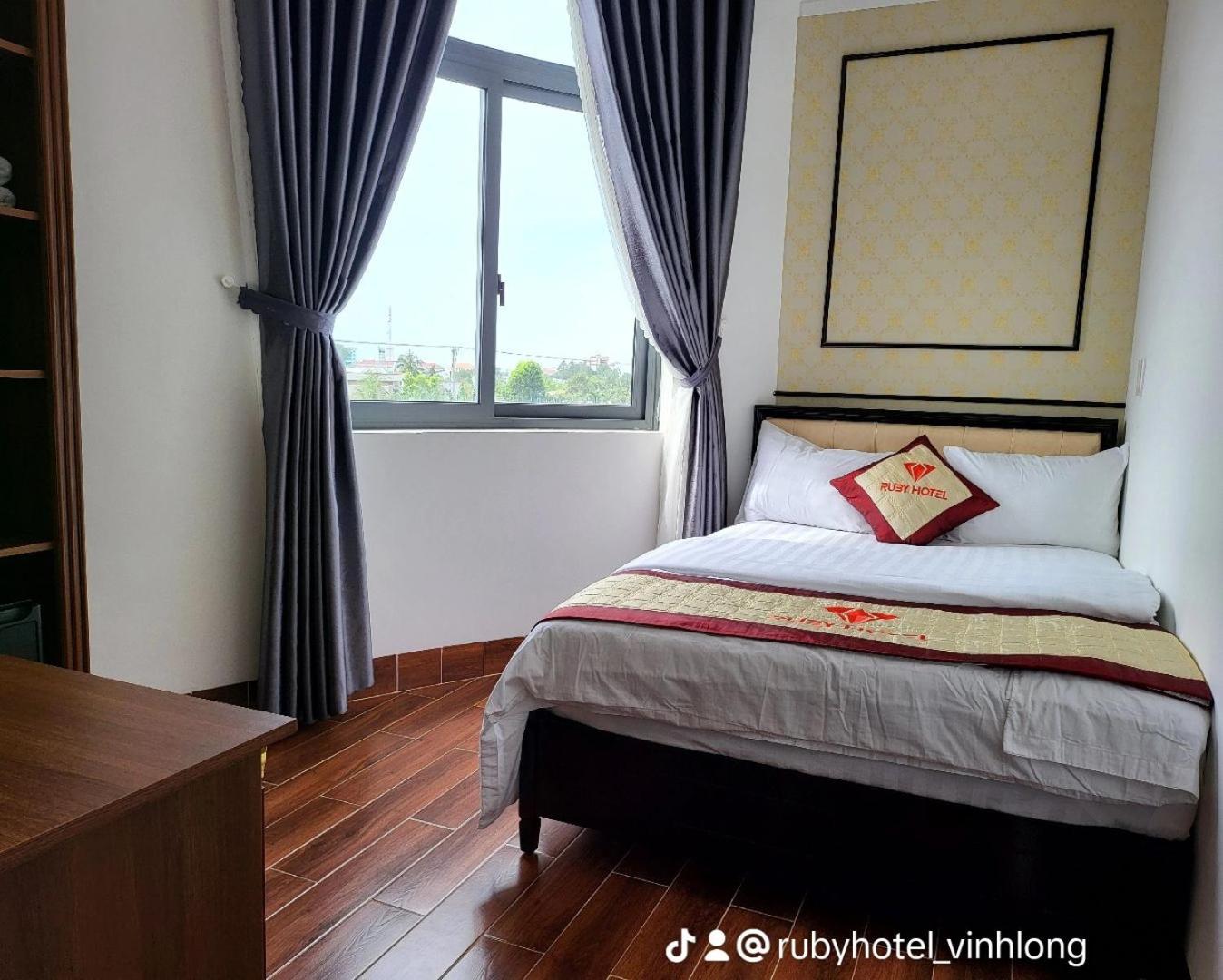 Ruby Hotel Vĩnh Long מראה חיצוני תמונה