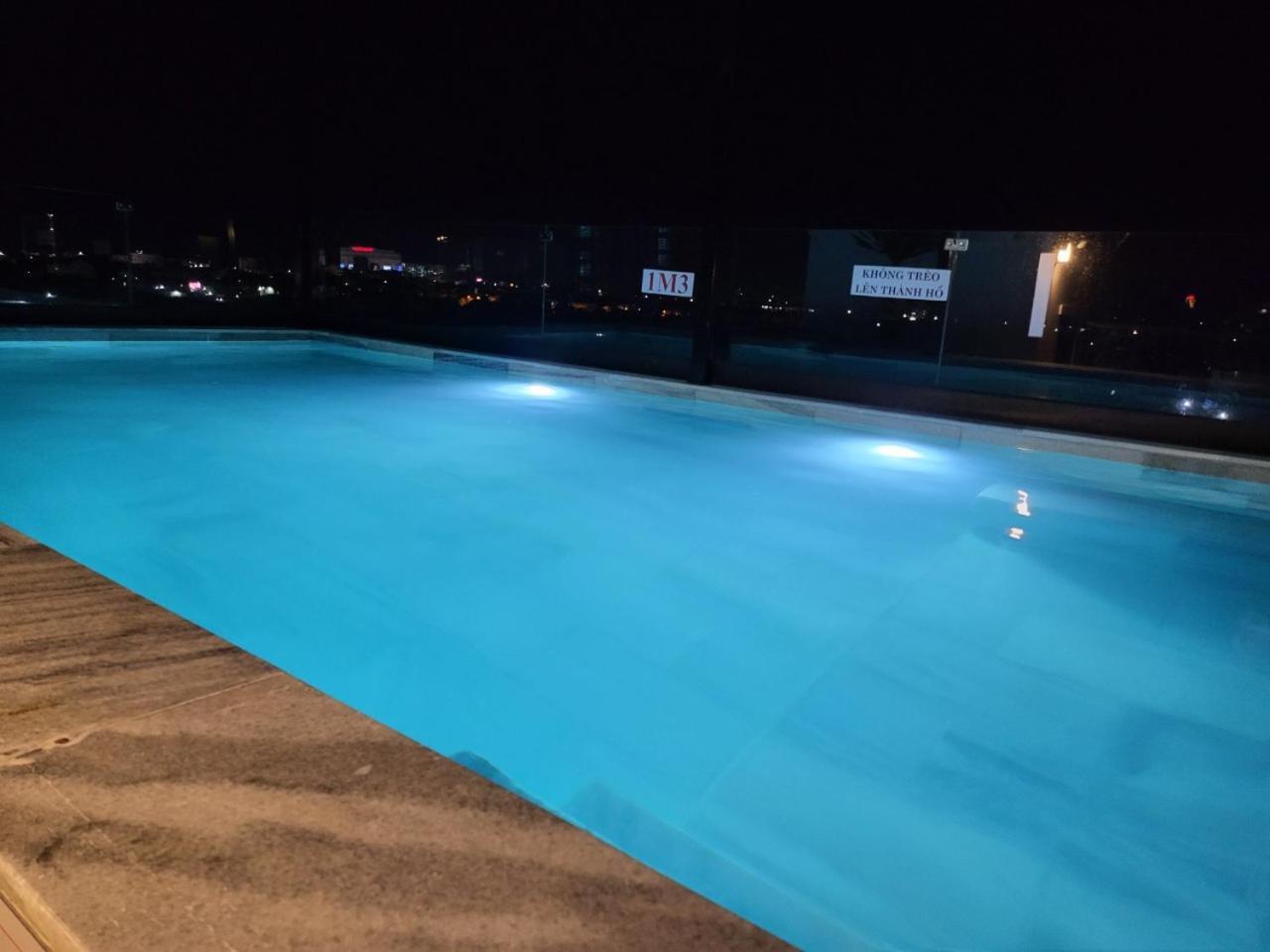 Ruby Hotel Vĩnh Long מראה חיצוני תמונה